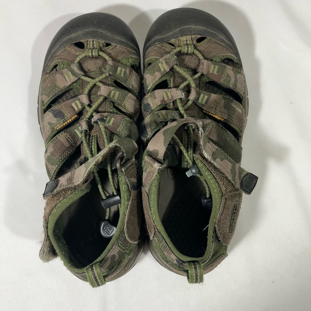 Keen Newport Camo Outdoor Unisex Sandals Comfy Closed Toe Boys Sz 4 Women Sz 7 - Picture 5 of 13